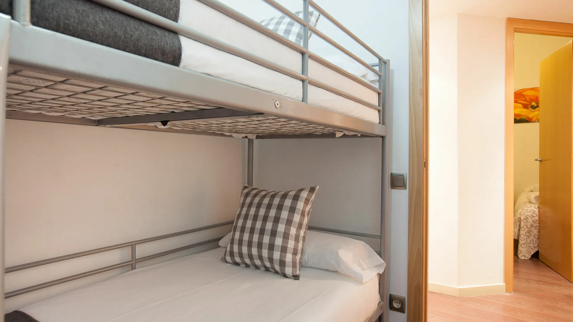 Rent Top Apartments Las Ramblas Barcelona Spanje