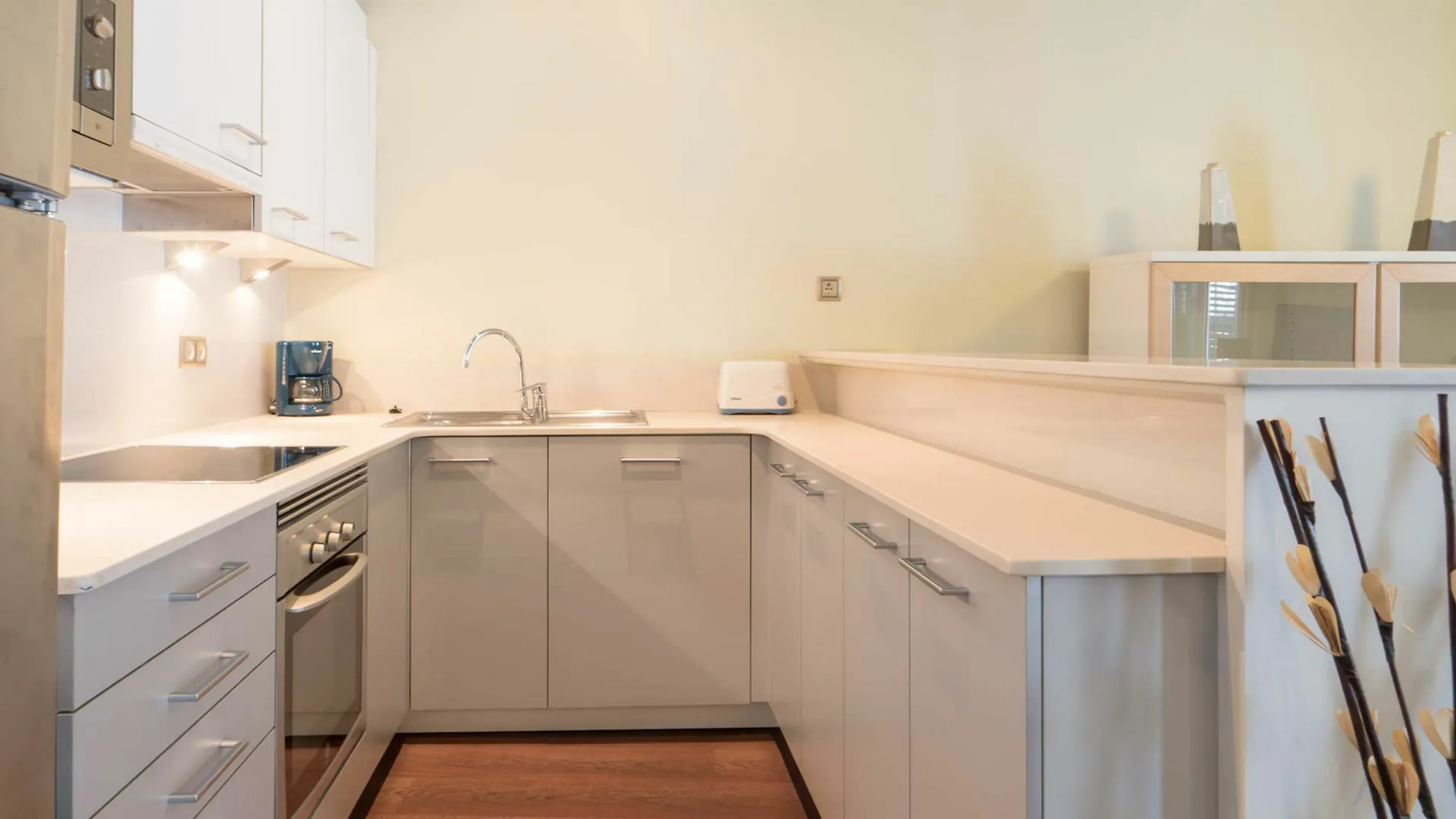 Rent Top Apartments Las Ramblas Barcelona 0*,  Spanje