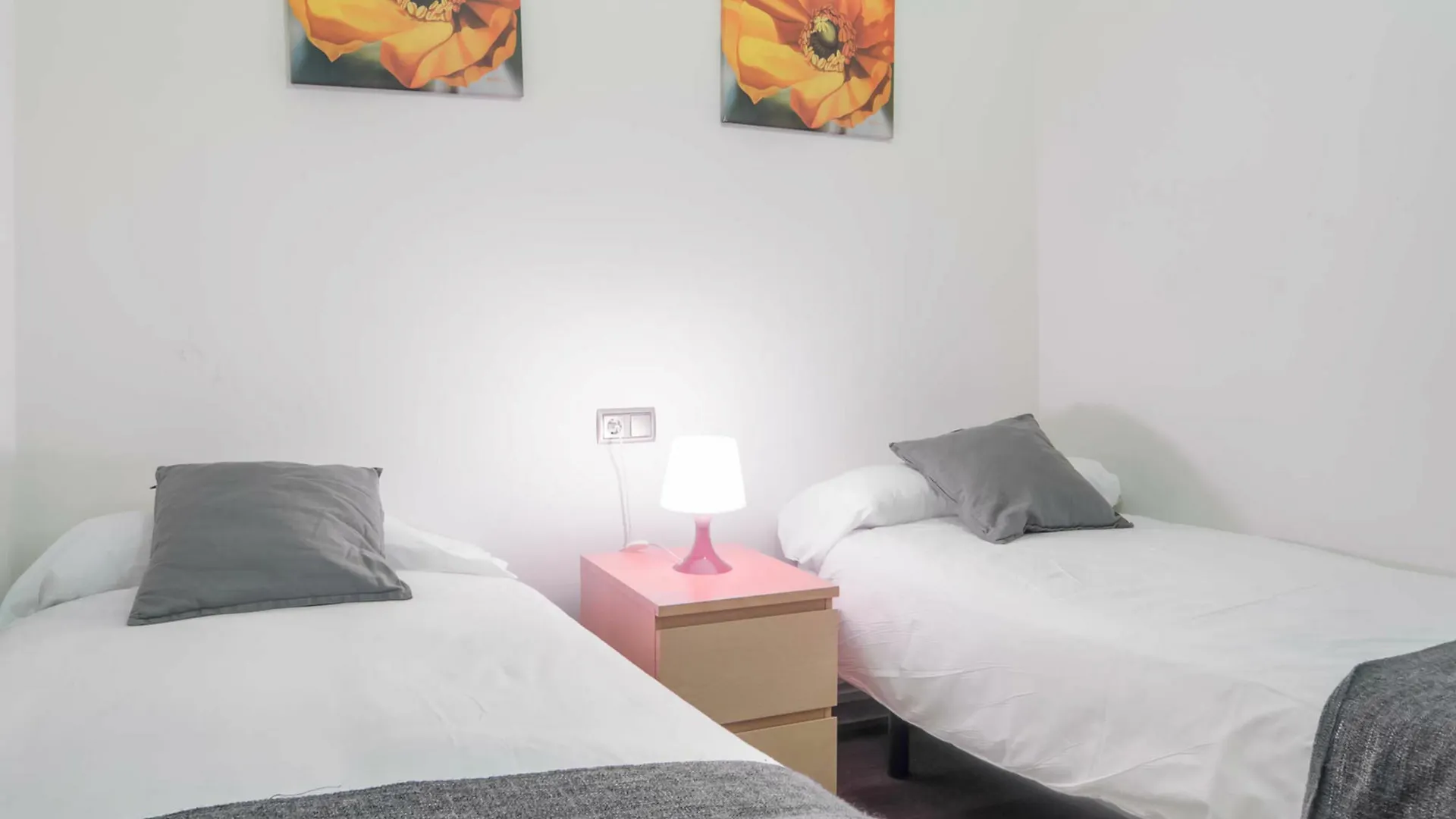 Rent Top Apartments Las Ramblas バルセロナ